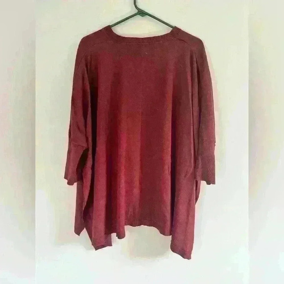 A new day v neck poncho sweater  OSFM - Picture 2 of 10